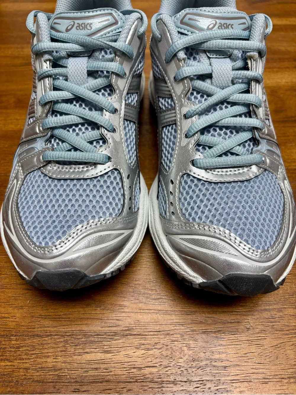Asics Gel Kayano 14 in Dolphin Grey